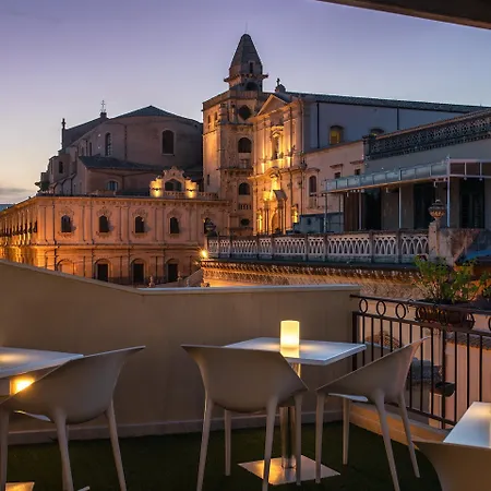 Hotel Porta Reale-3